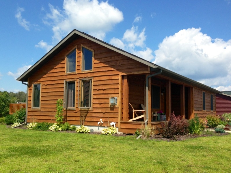 Americana Cabin